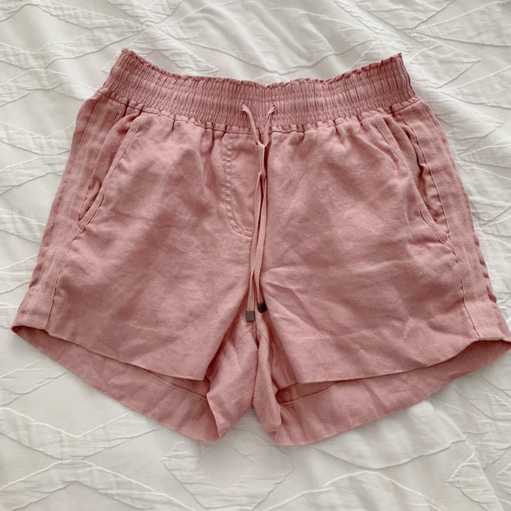 Lightly worn J Crew pink linen shorts size XS